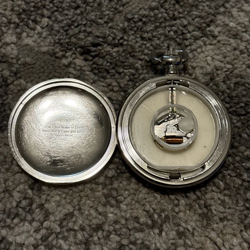 Harley Davidson Road King Pocket Watch with‎ Eagle Stand Needs New Battery